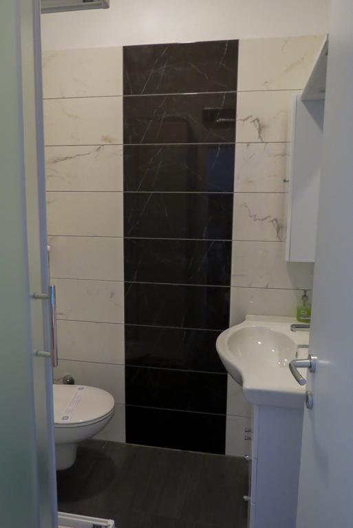 זאדאר Bed And Breakfast Four Rooms מראה חיצוני תמונה