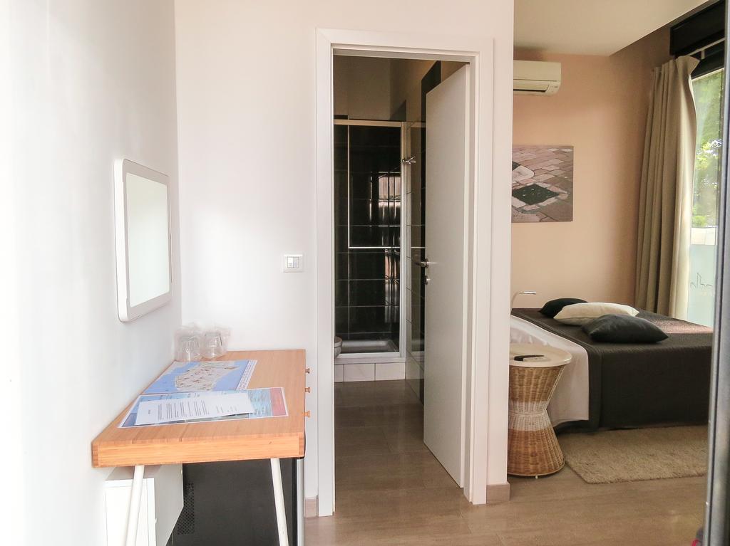 זאדאר Bed And Breakfast Four Rooms מראה חיצוני תמונה