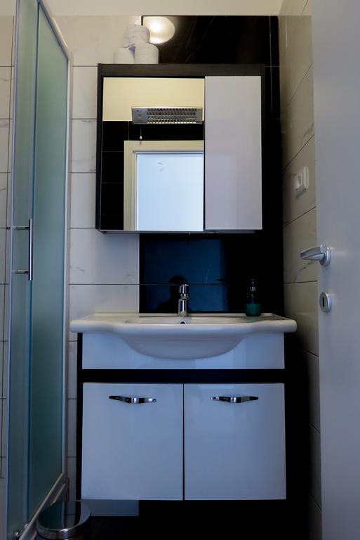 זאדאר Bed And Breakfast Four Rooms מראה חיצוני תמונה